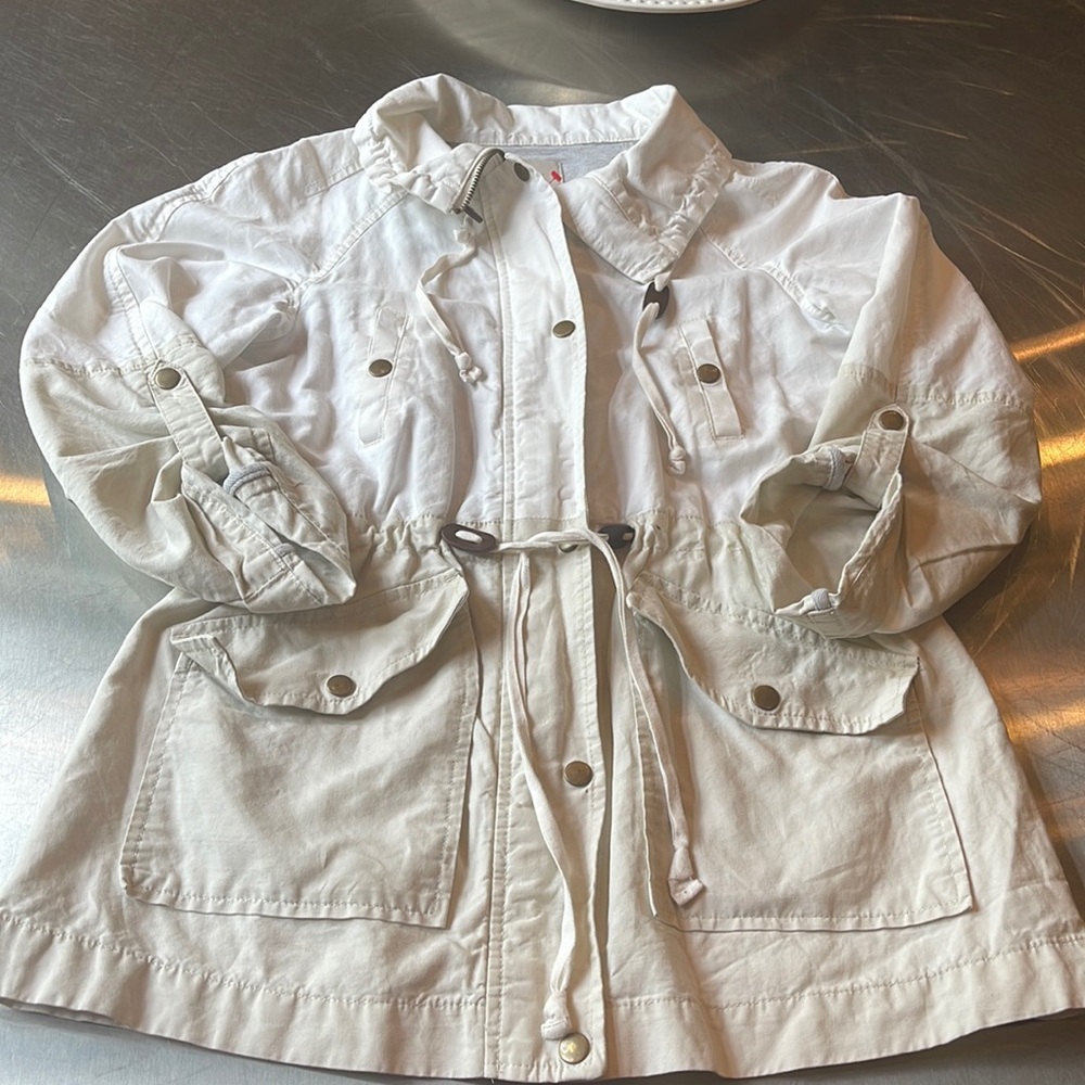 Ann Taylor cream cotton and linen light jacket.